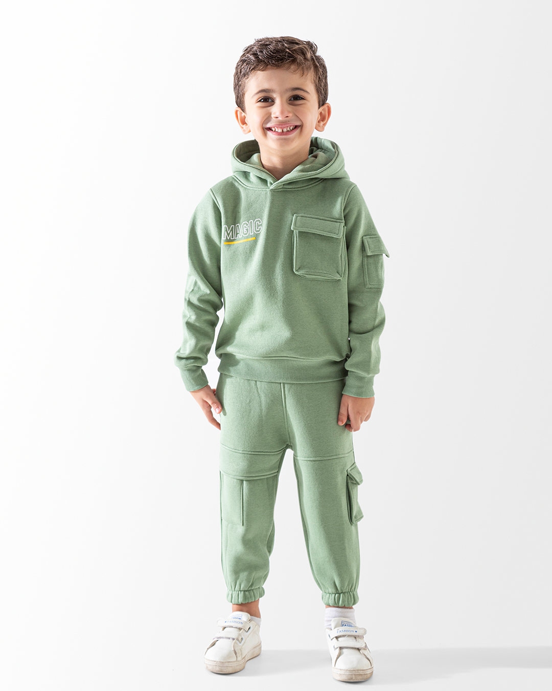 PIECE OF MAGIC بيجامه اولادي وسط