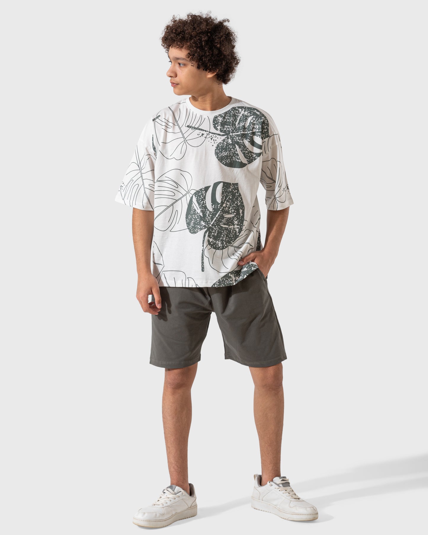 Big Tropical Leaves بيجاما أولادي نُص كُم