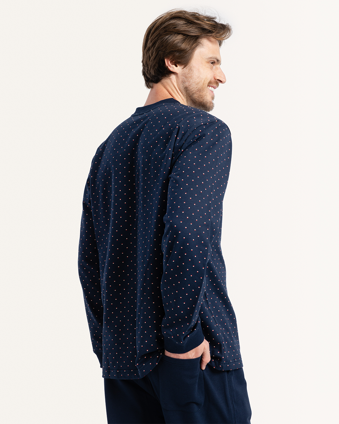 بيجاما كُم طويل و بنطلون المستكشف