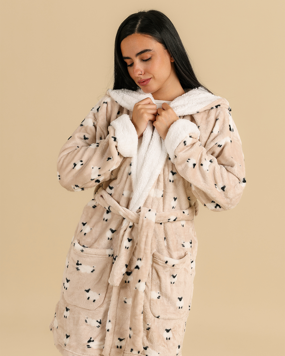 Funny Sheep Women Robe in Beige