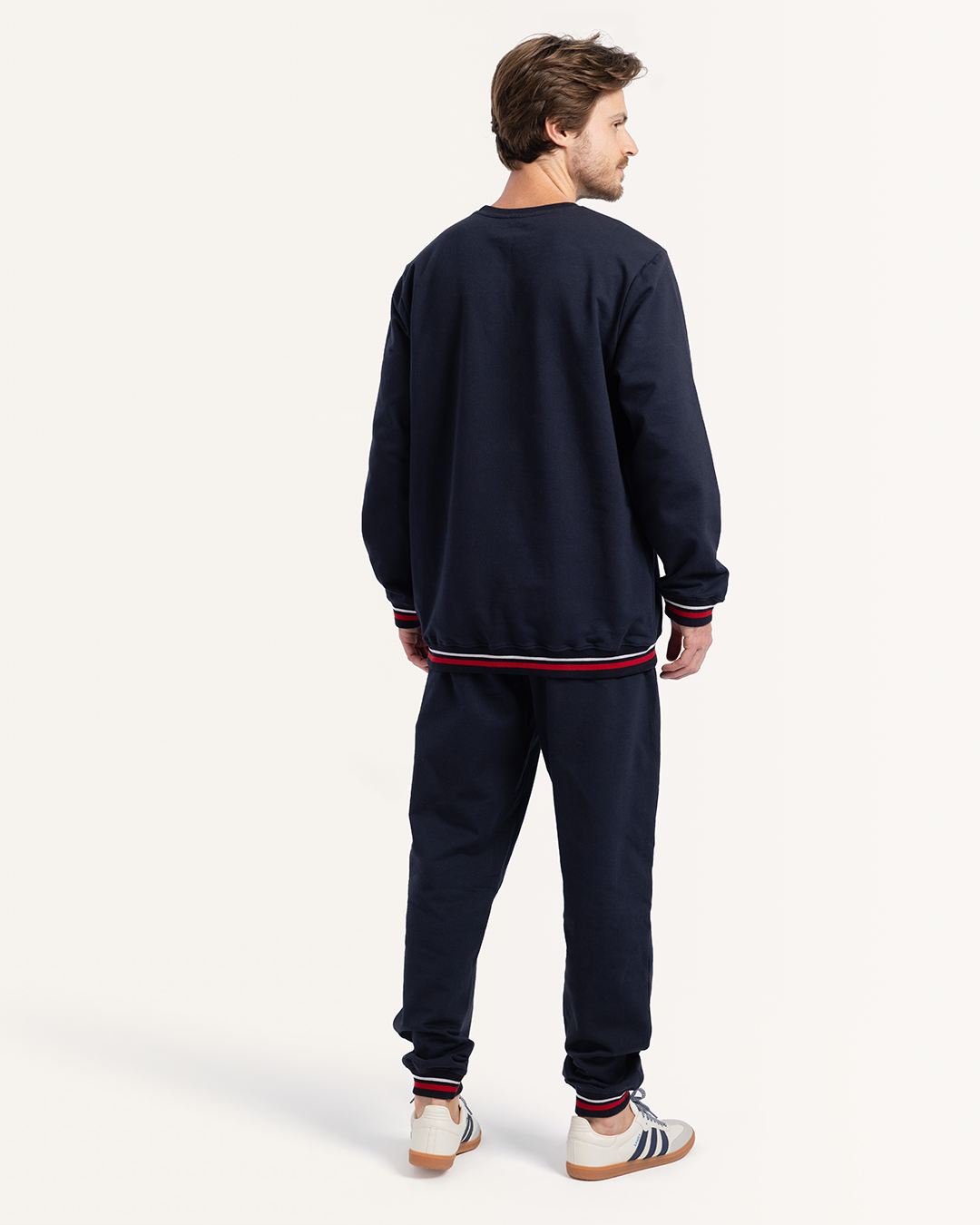 بيجاما بكم و بنطلون ايام الاحد