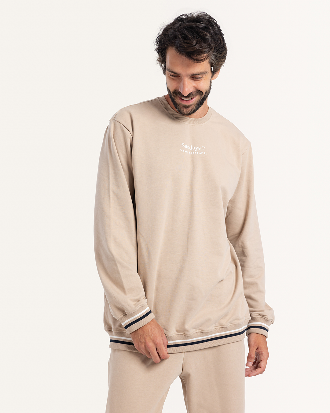 بيجاما بكم و بنطلون ايام الاحد