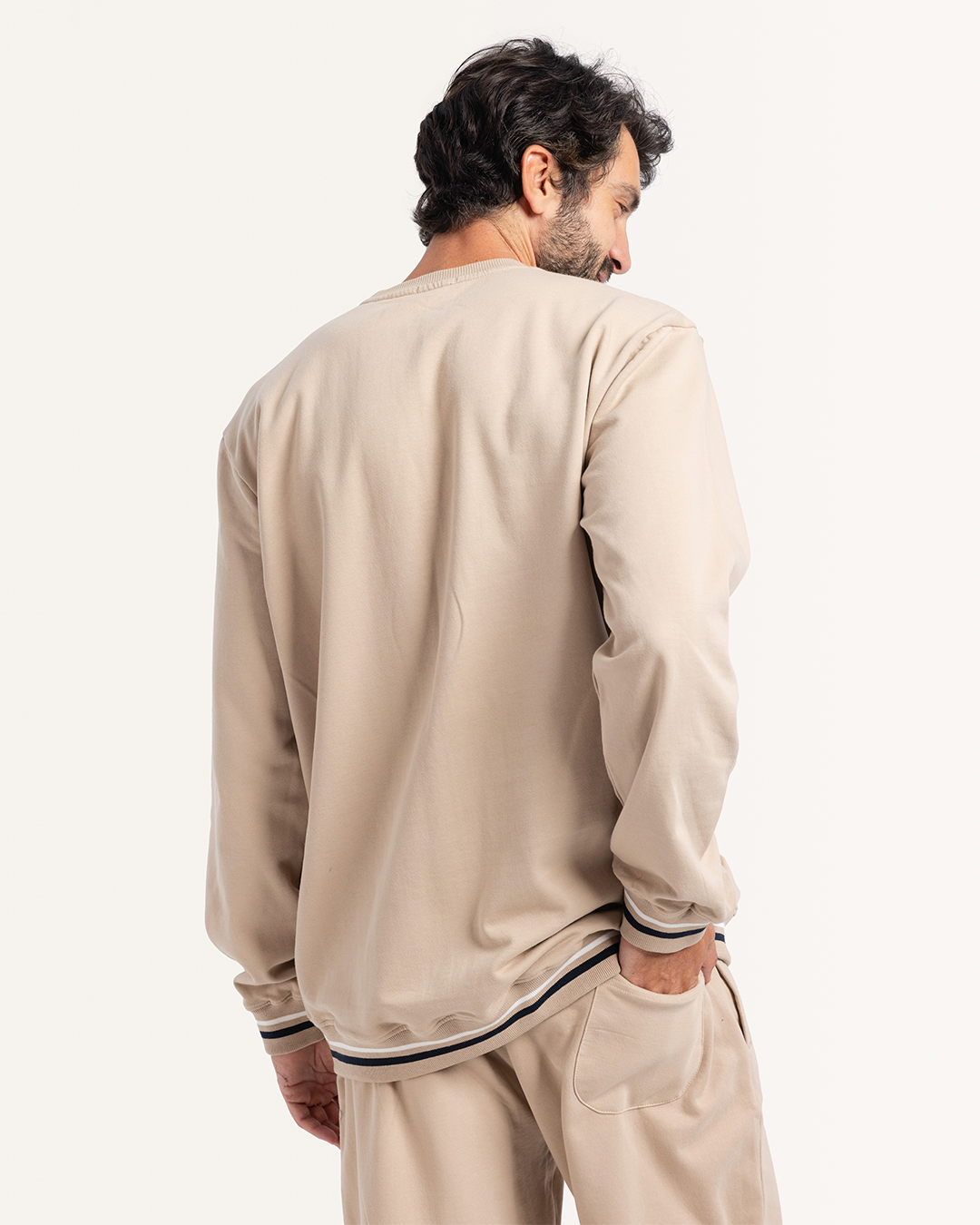 بيجاما بكم و بنطلون ايام الاحد