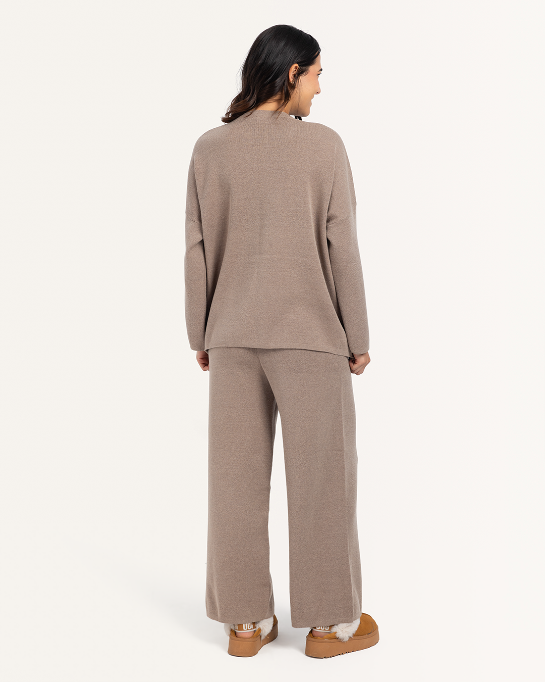 Oversized طقم تريكو حريمي