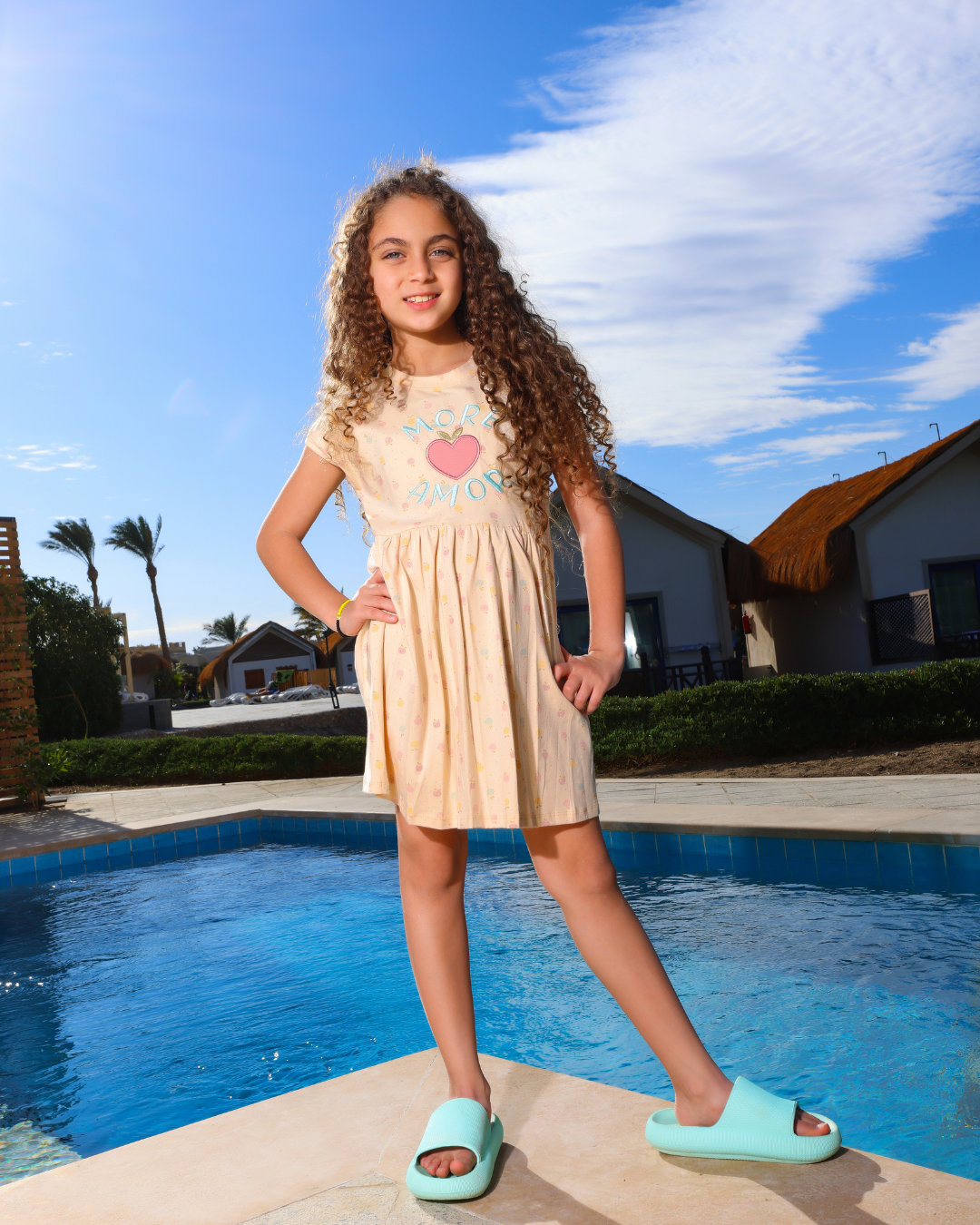 More amore قميص بناتي