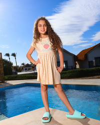 More amore قميص بناتي