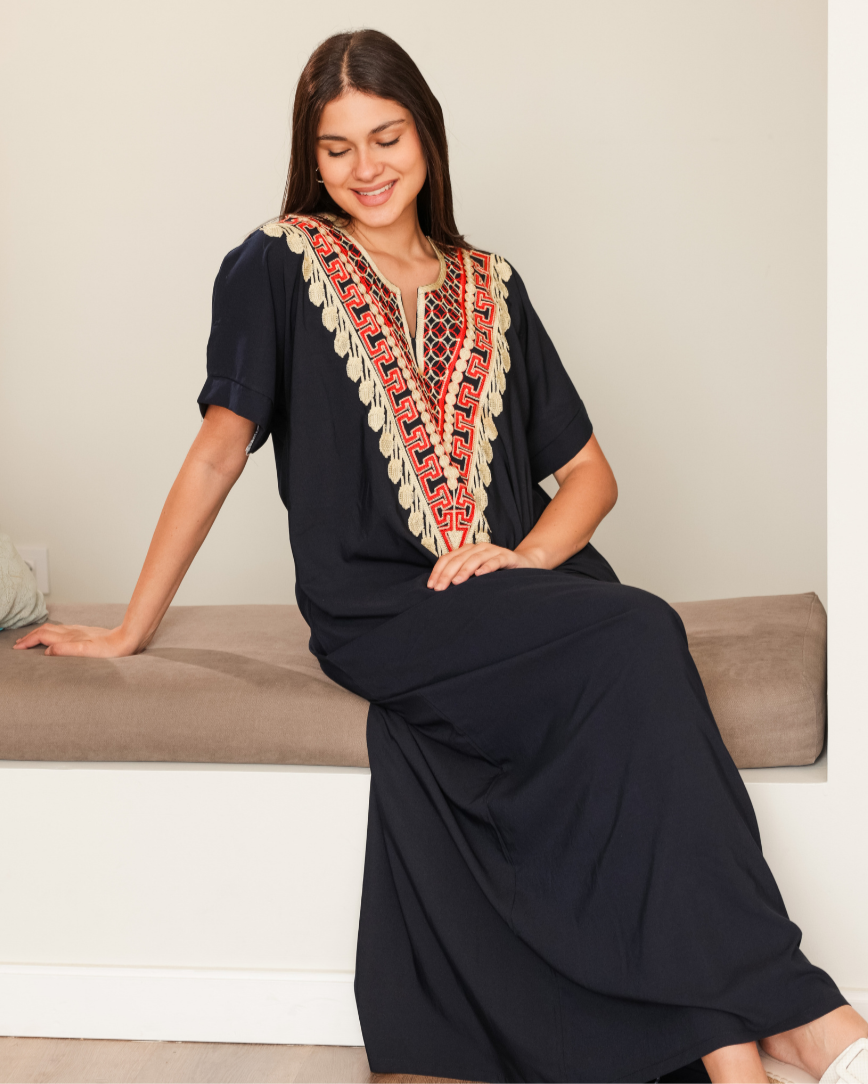 قميص داكرون نص كم مطرز 3