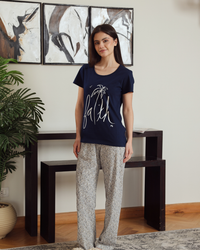 Women's half-sleeve pajamas with palm print