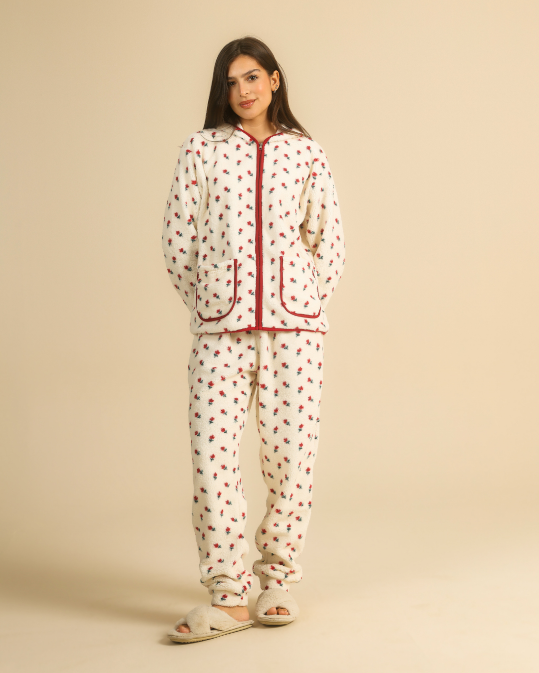 Loving winter in red roses pajama