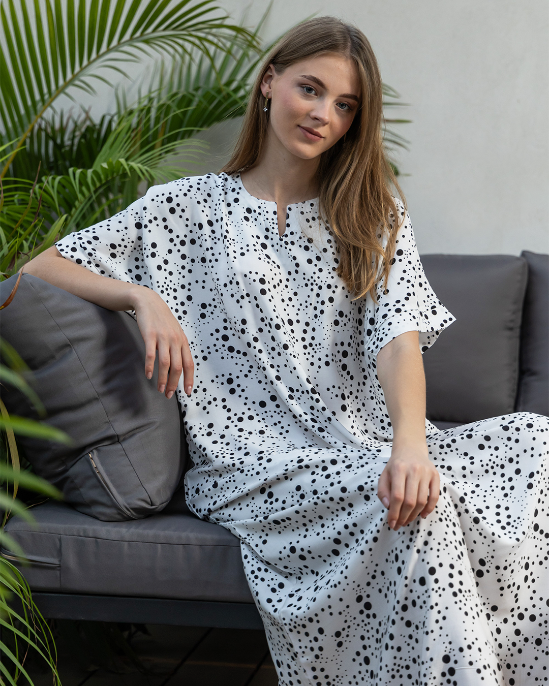 128 قميص فسكوز نص كم منقط