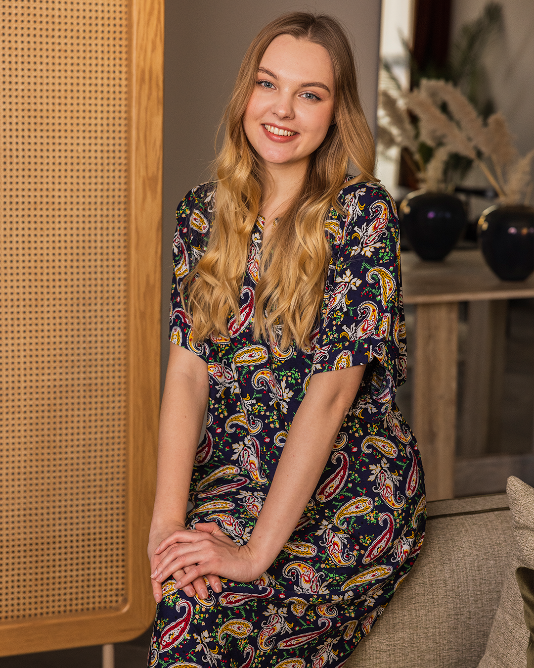 129 قميص فسكوز نص كم مشجر