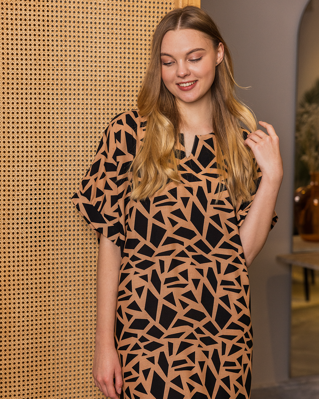 130 Floral half-sleeve viscose shirt