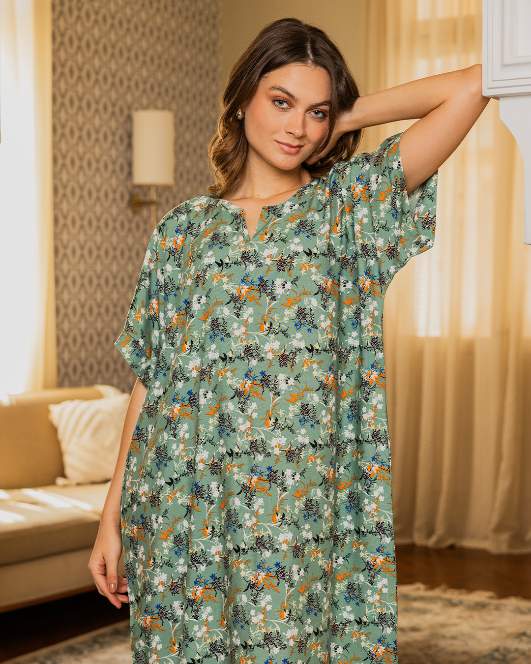 134 قميص فسكوز نص كم مشجر