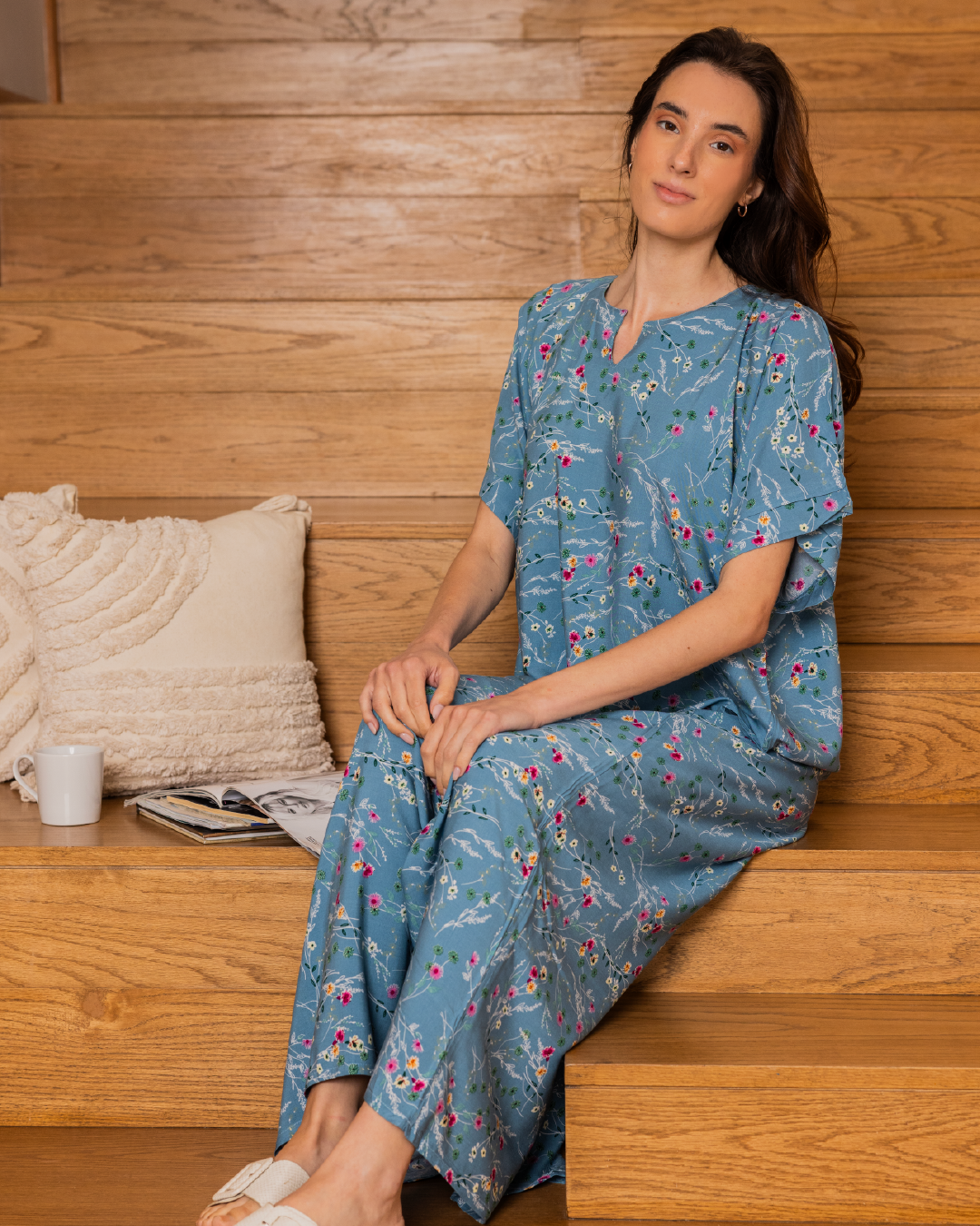 136 قميص فسكوز نص كم مشجر