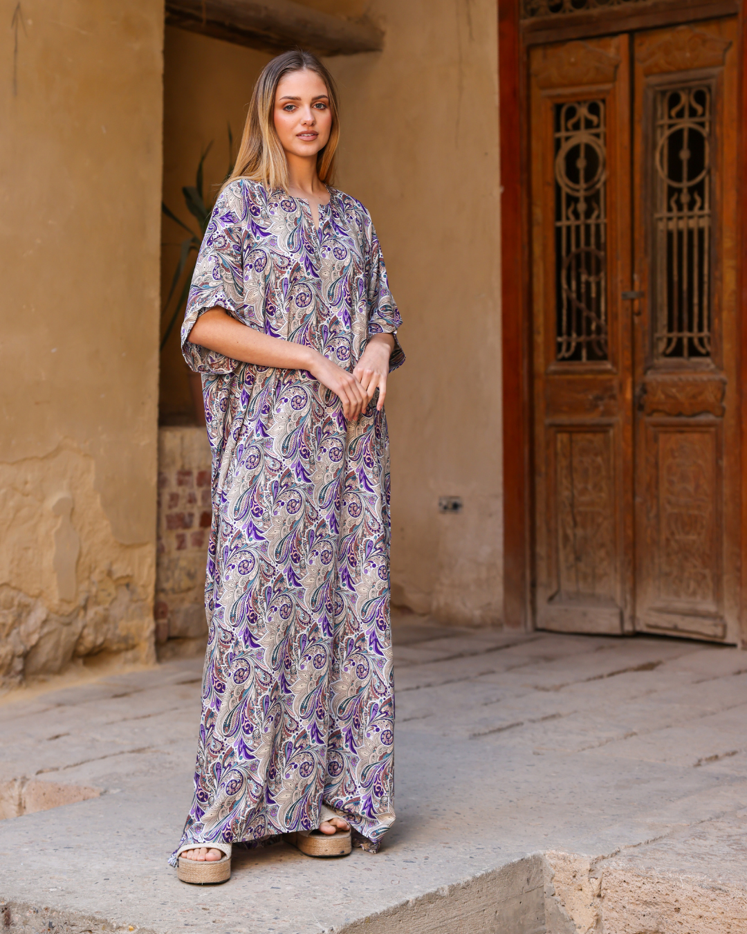 149 قميص فسكوز نص كم مشجر