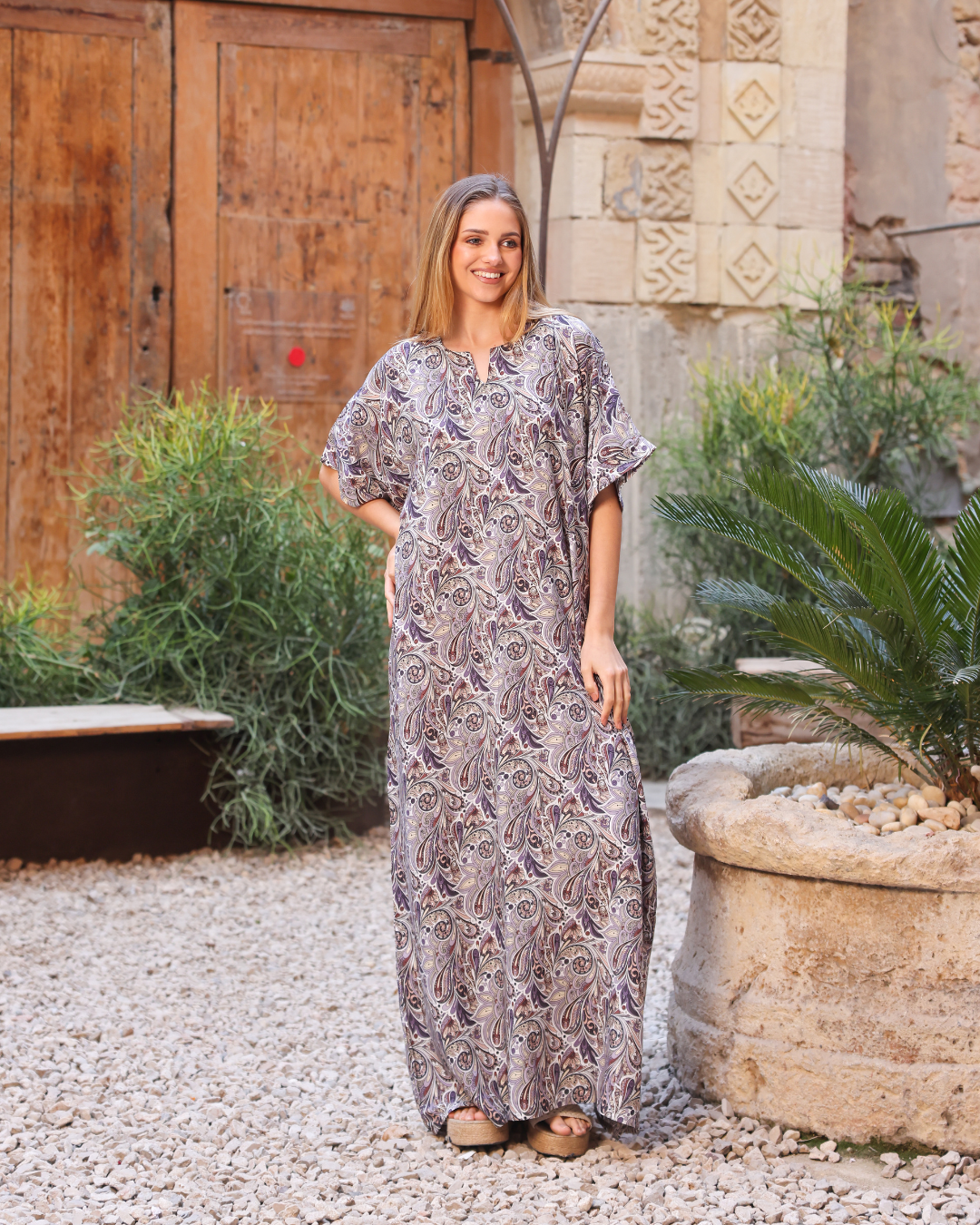 149 قميص فسكوز نص كم مشجر