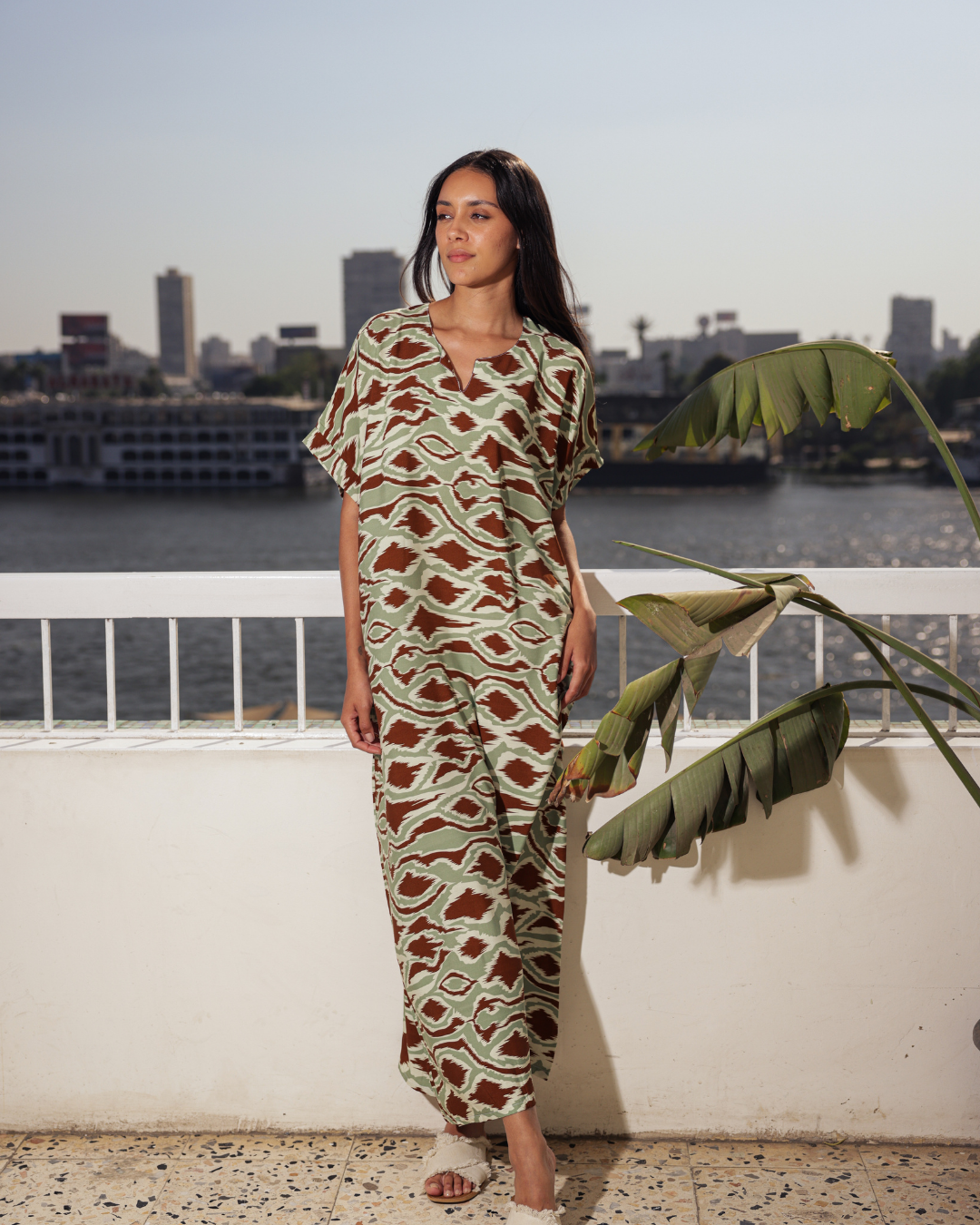 151 قميص فسكوز نص كم مشجر