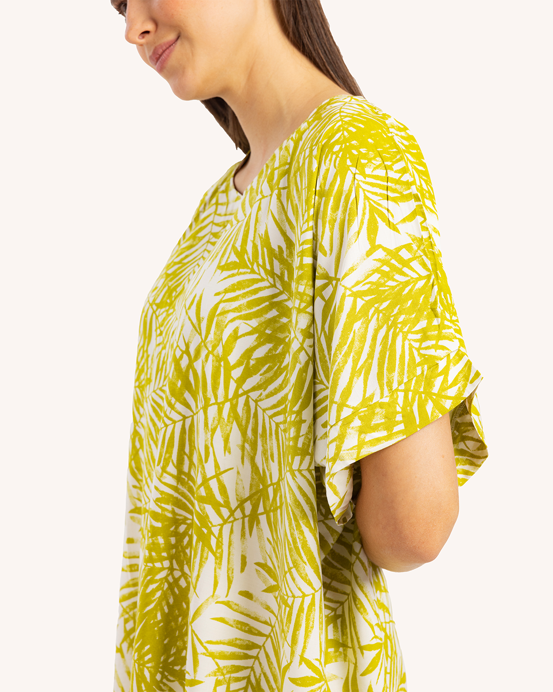 قميص فسكوز نص كم مشجر 60