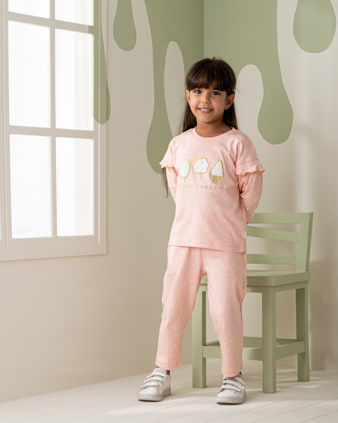 Tree Season Girls' Long Sleeve Pajamas