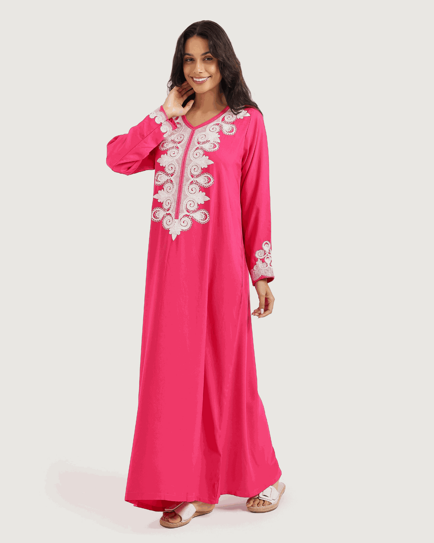 14 قميص داكرون سادة مطرز بكم