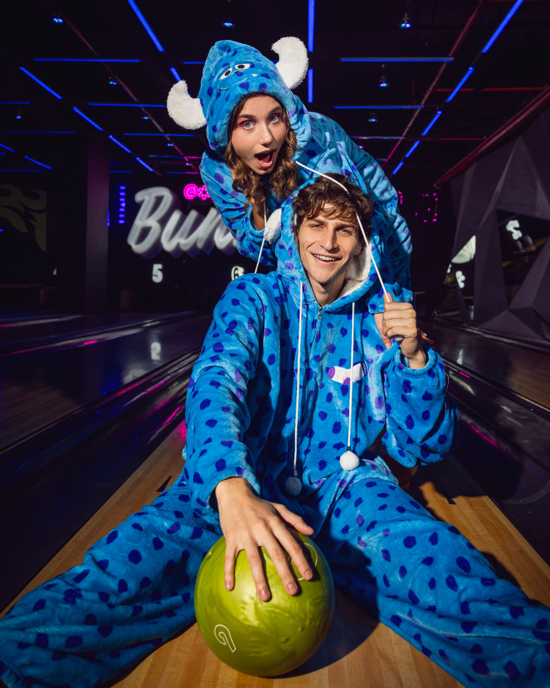 سالوبيت كبار كُم طويل شخصيات كارتون