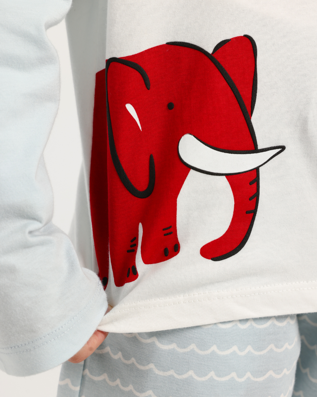 بيجاما أولادي أكمام ملونة و حيوانات سعيدة