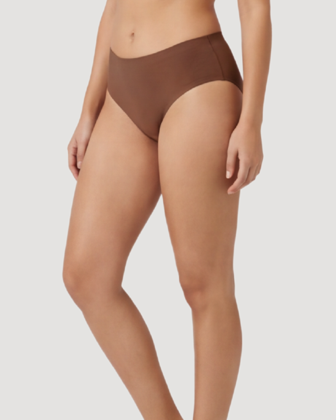Seamless high Cut Brief