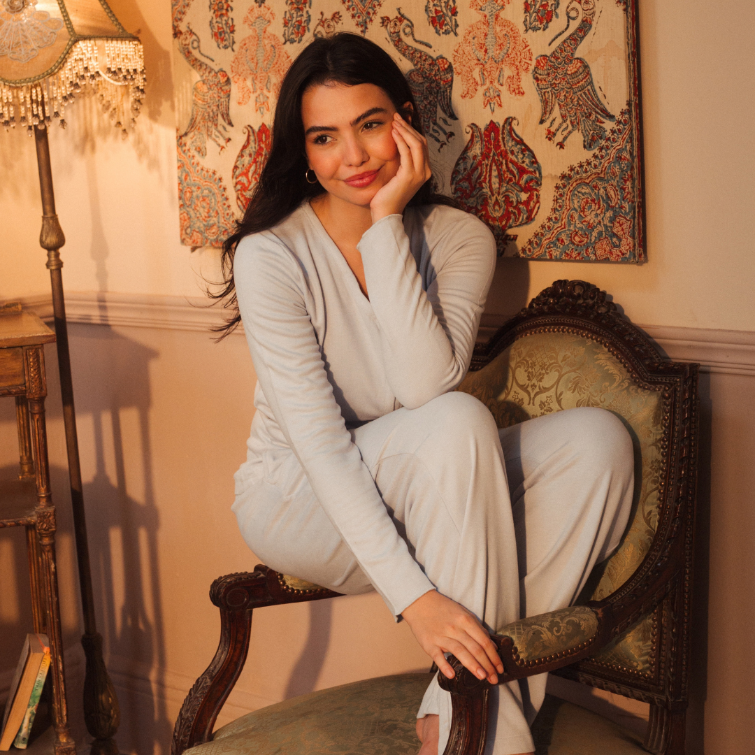 Women luxurious set in dusty colors