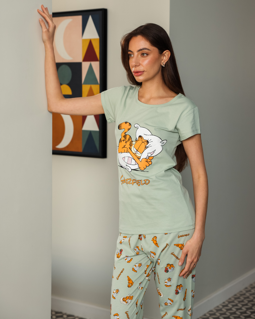 بيجاما حريمي نص كم و بنطلون جارفيلد