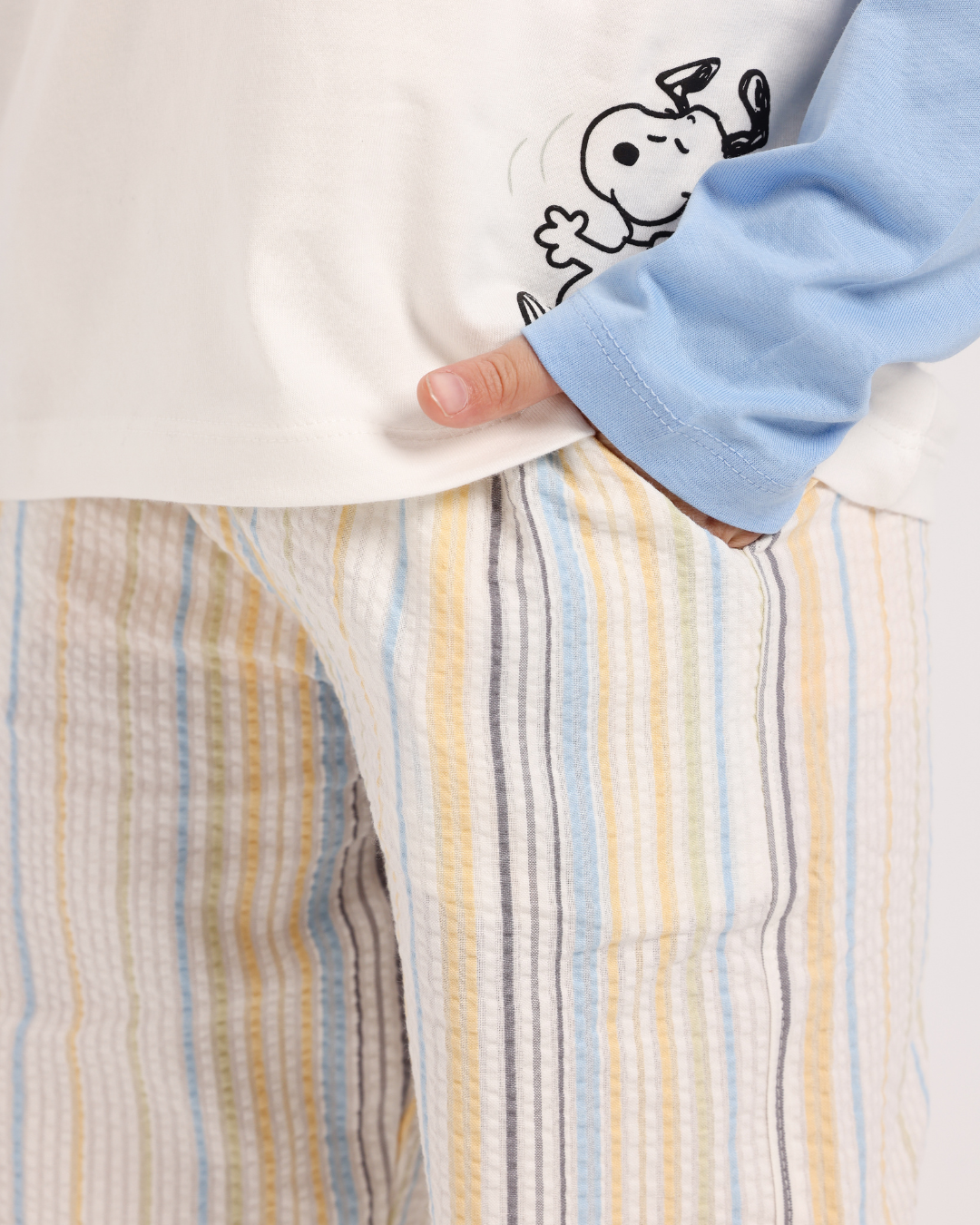 بيجاما اولادي بكم و بنطلون بخطوط باللوان الربيع