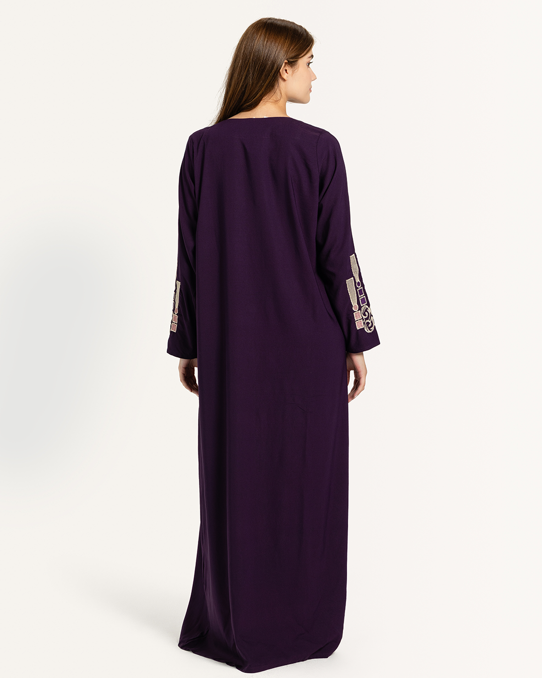 4 قميص داكرون سادة مطرز بكم