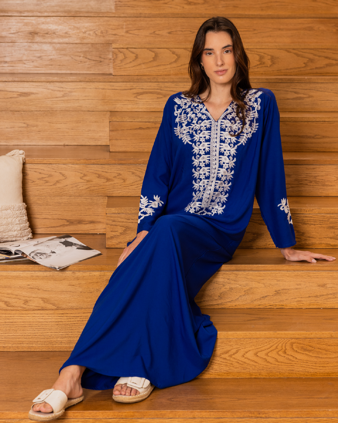 قميص داكرون سادة بكم مطرز 5