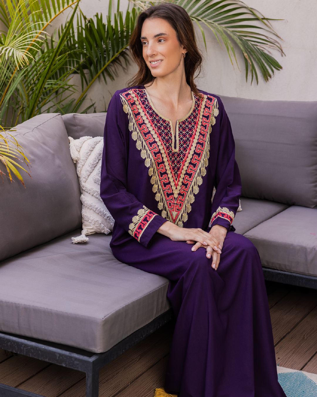 قميص داكرون سادة بكم مطرز 6