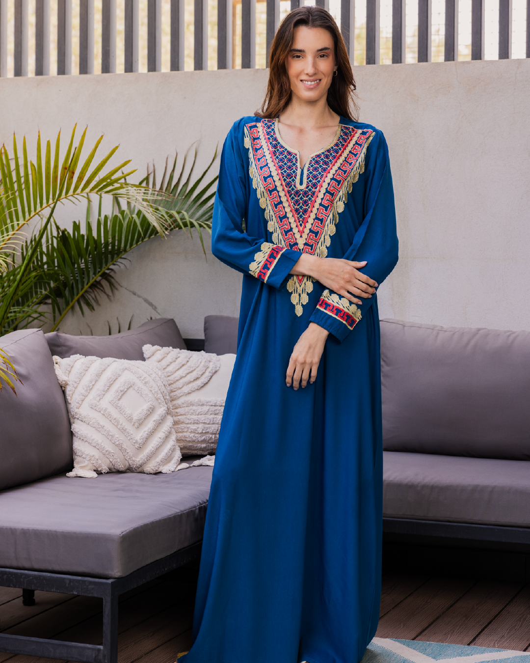 قميص داكرون سادة بكم مطرز 6