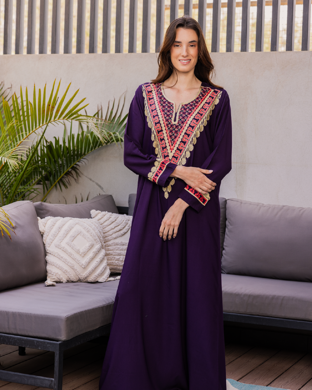 قميص داكرون سادة بكم مطرز 6