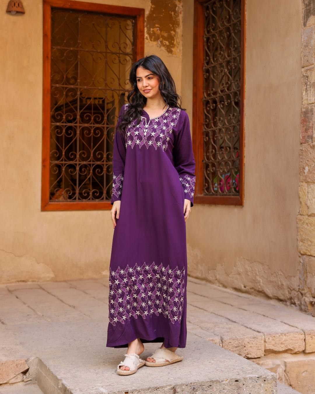 قميص داكرون سادة بكم مطرز طويل 7