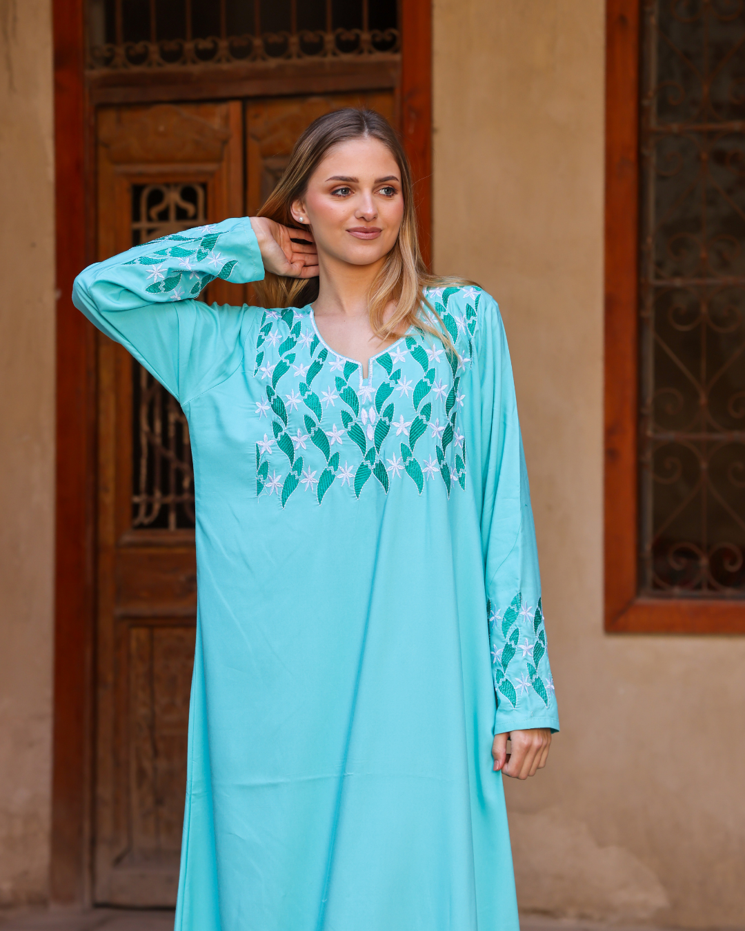 قميص داكرون سادة بكم مطرز طويل 7