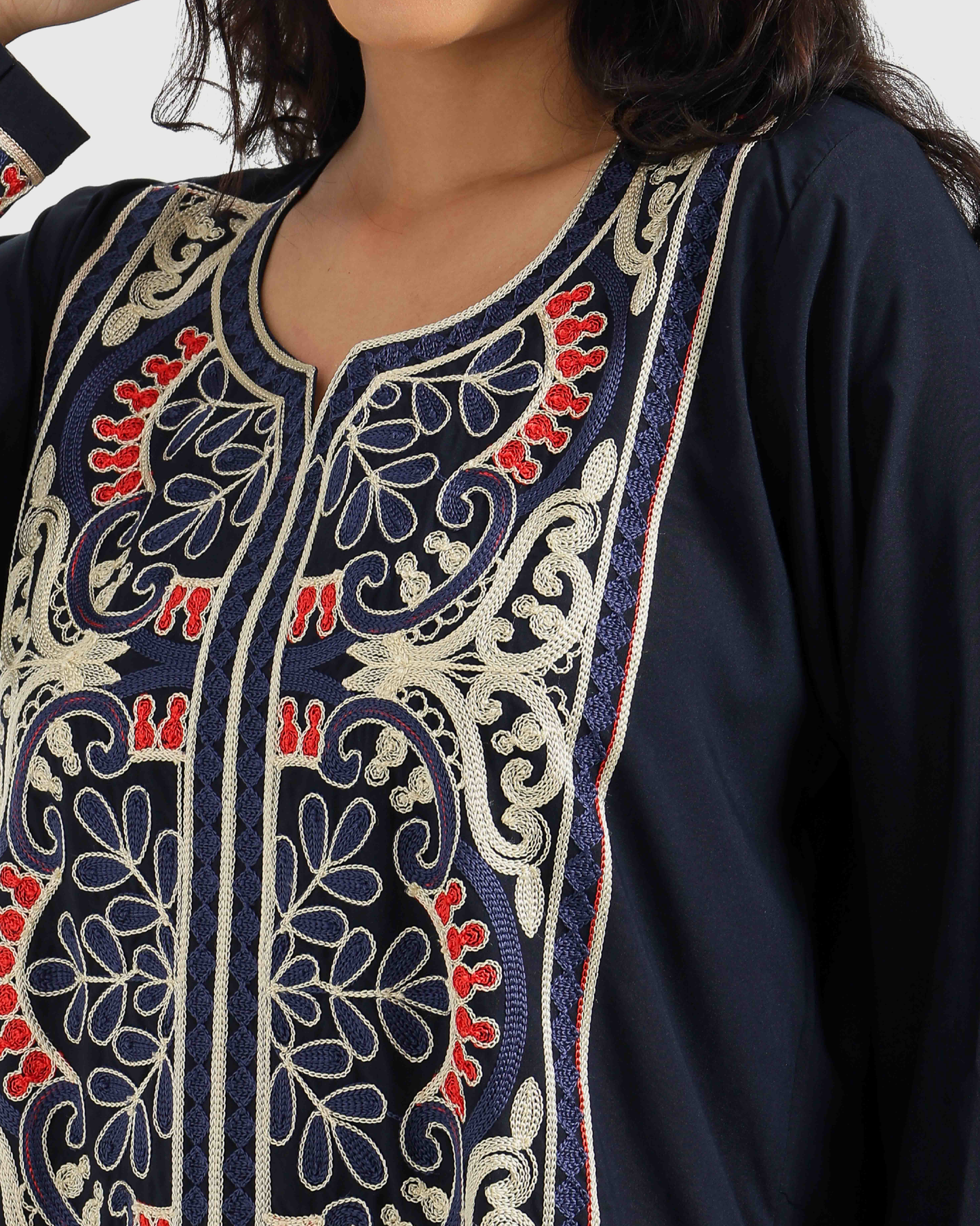 قميص داكرون سادة بكم مطرز طويل 8