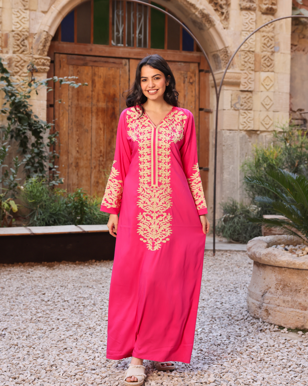 قميص داكرون سادة بكم مطرز طويل 9