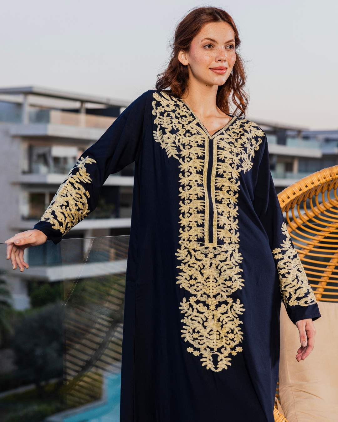 قميص داكرون سادة بكم مطرز طويل 9