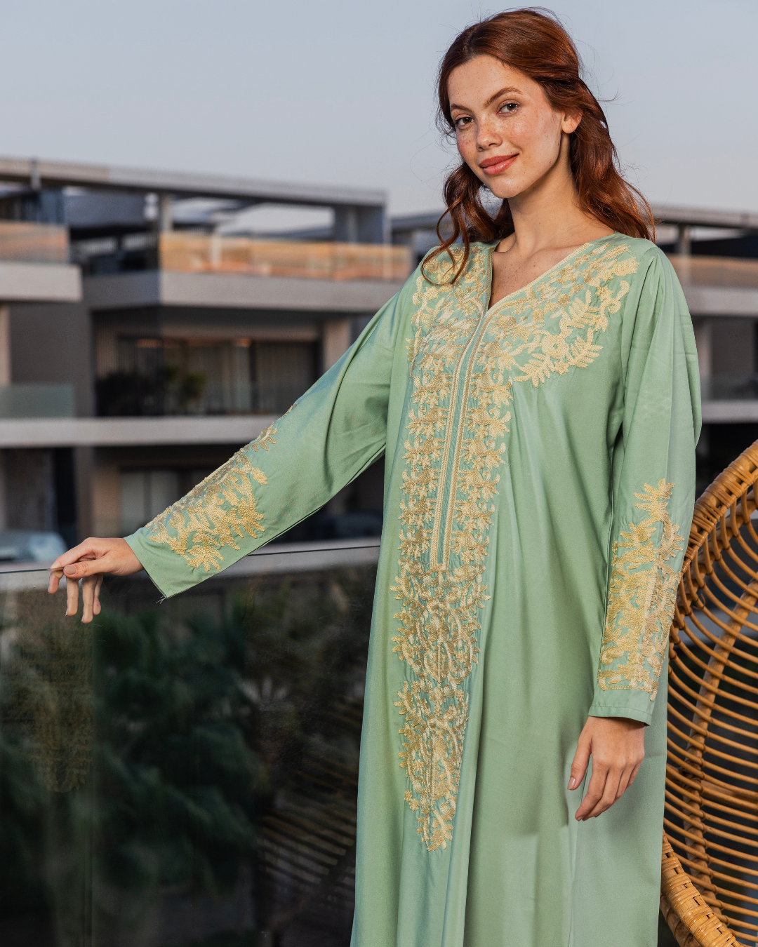 قميص داكرون سادة بكم مطرز طويل 9