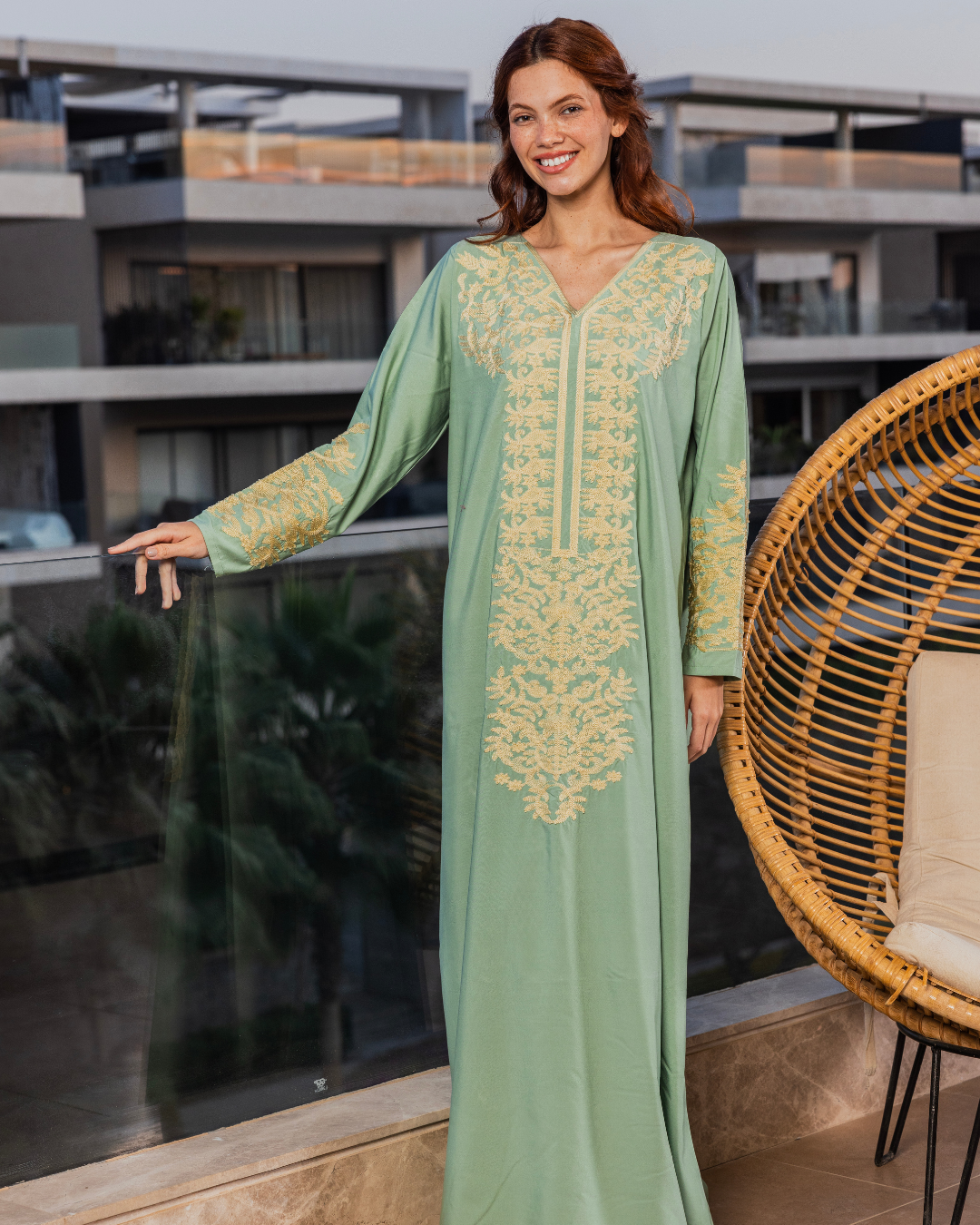 قميص داكرون سادة بكم مطرز طويل 9