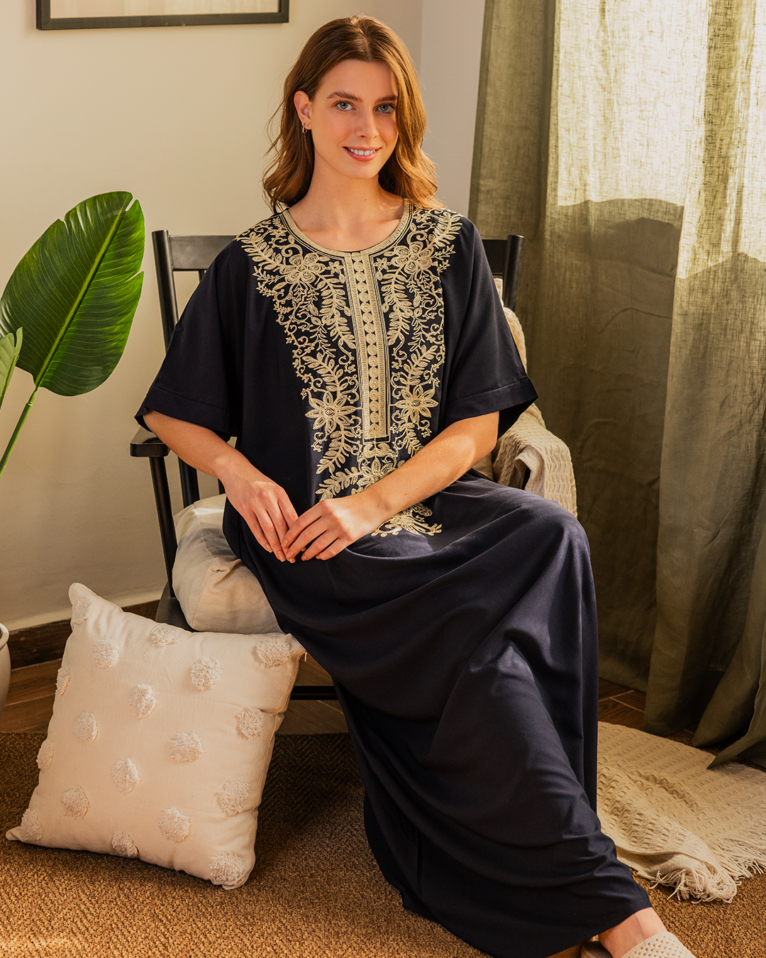 1 قميص داكرون نص كم مطرز