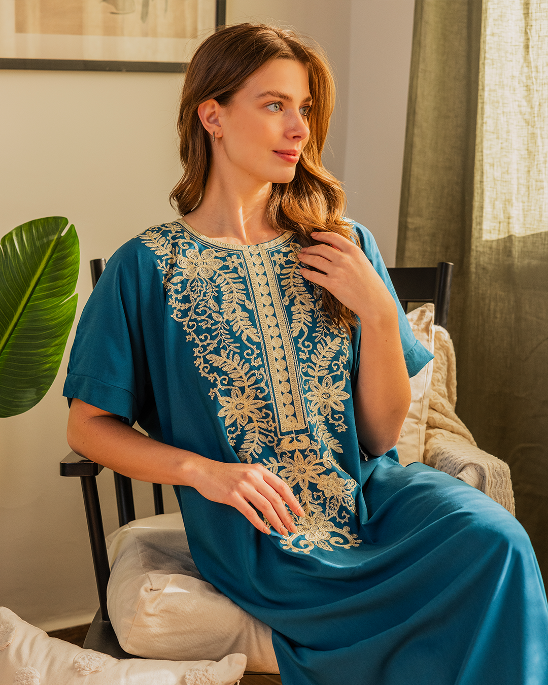 1 قميص داكرون نص كم مطرز