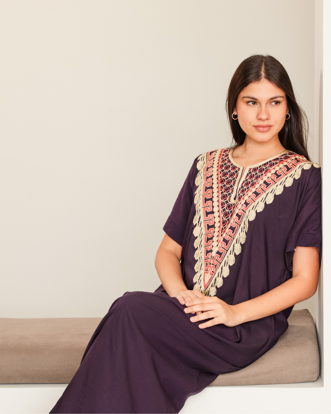 قميص داكرون نص كم مطرز 3