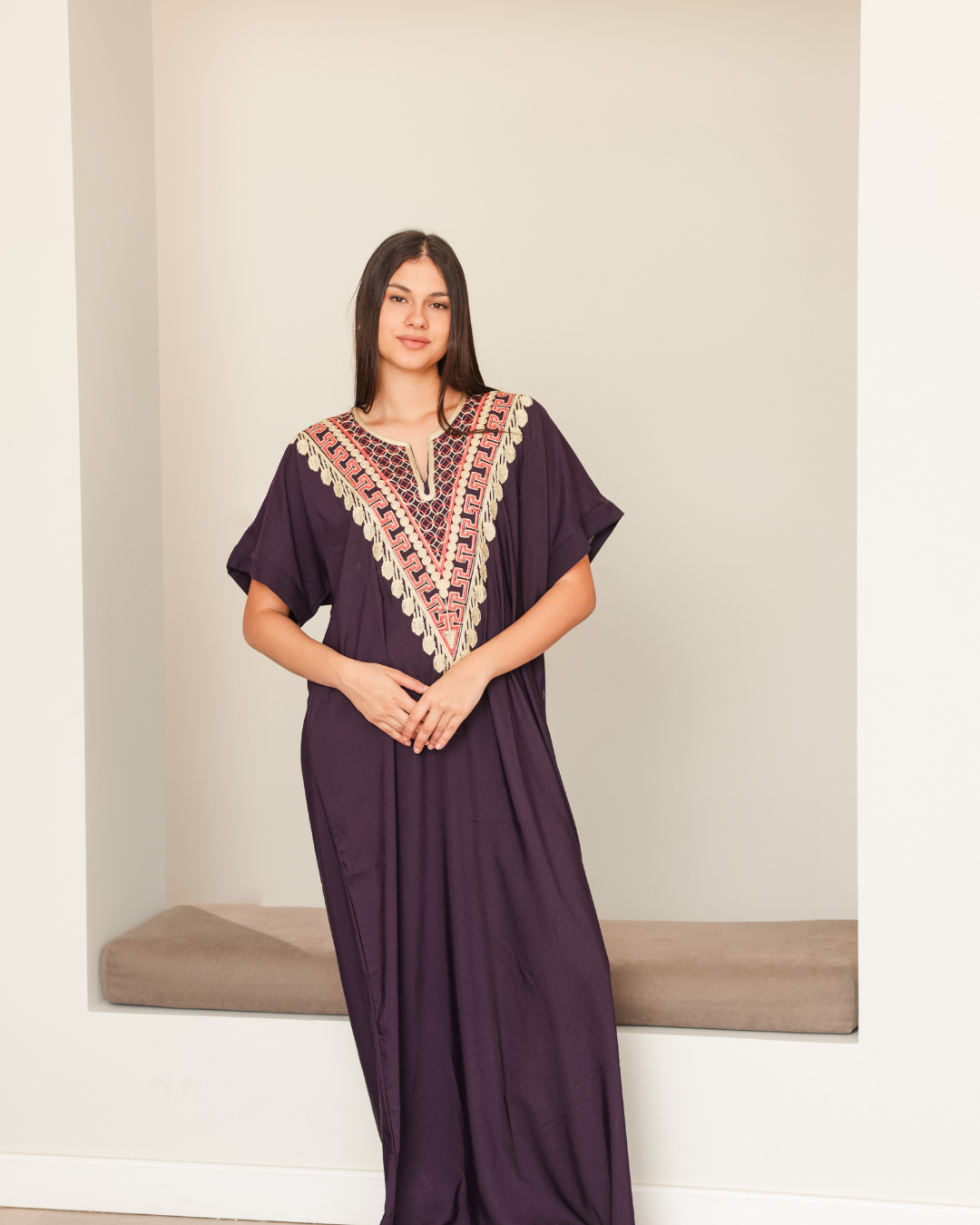 قميص داكرون نص كم مطرز 3