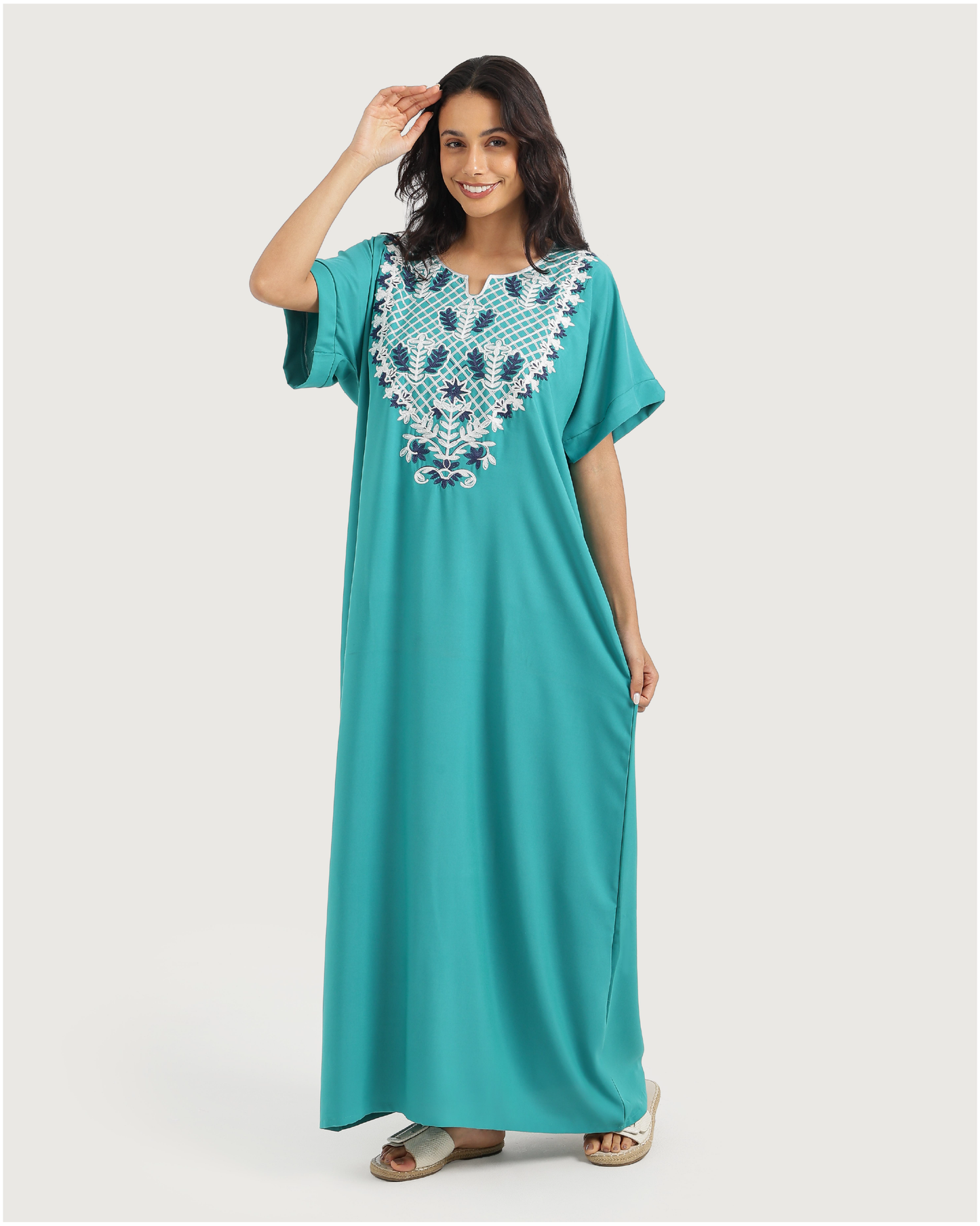 قميص داكرون نص كم مطرز 7