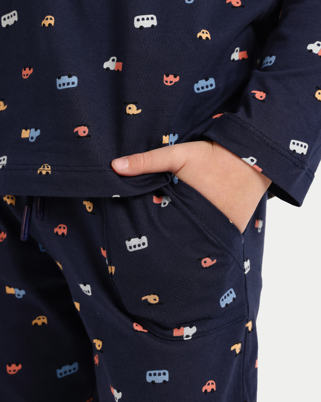 بيجاما أولادي بكُم السيارات السريعة