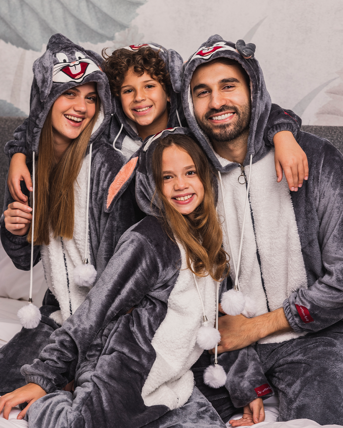 Bugs Bunny Unisex Onsie سالوبيت اطفالي بكابيشون شخصية باجس ياني