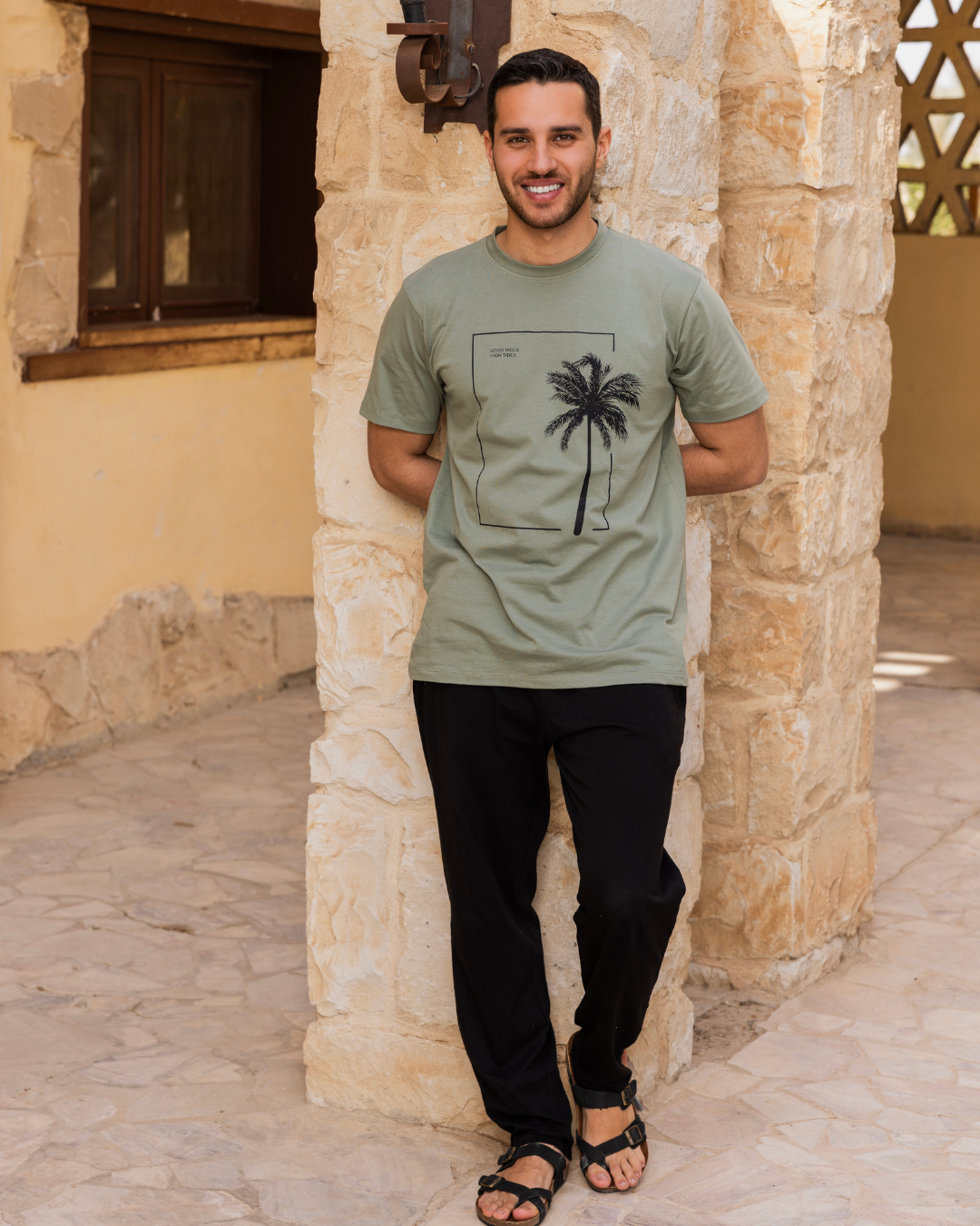 good vibes بيجاما رجالي نص كم و بنطلون